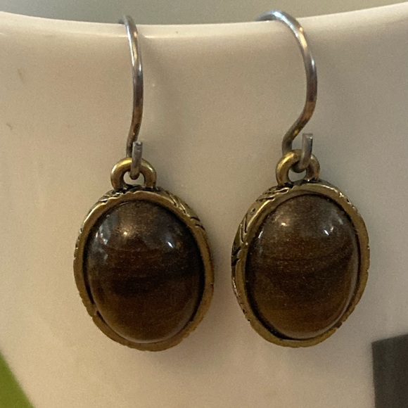 Brown tiger’s eye oval cabachon drop dangle earrings on goldtone - Picture 1 of 8